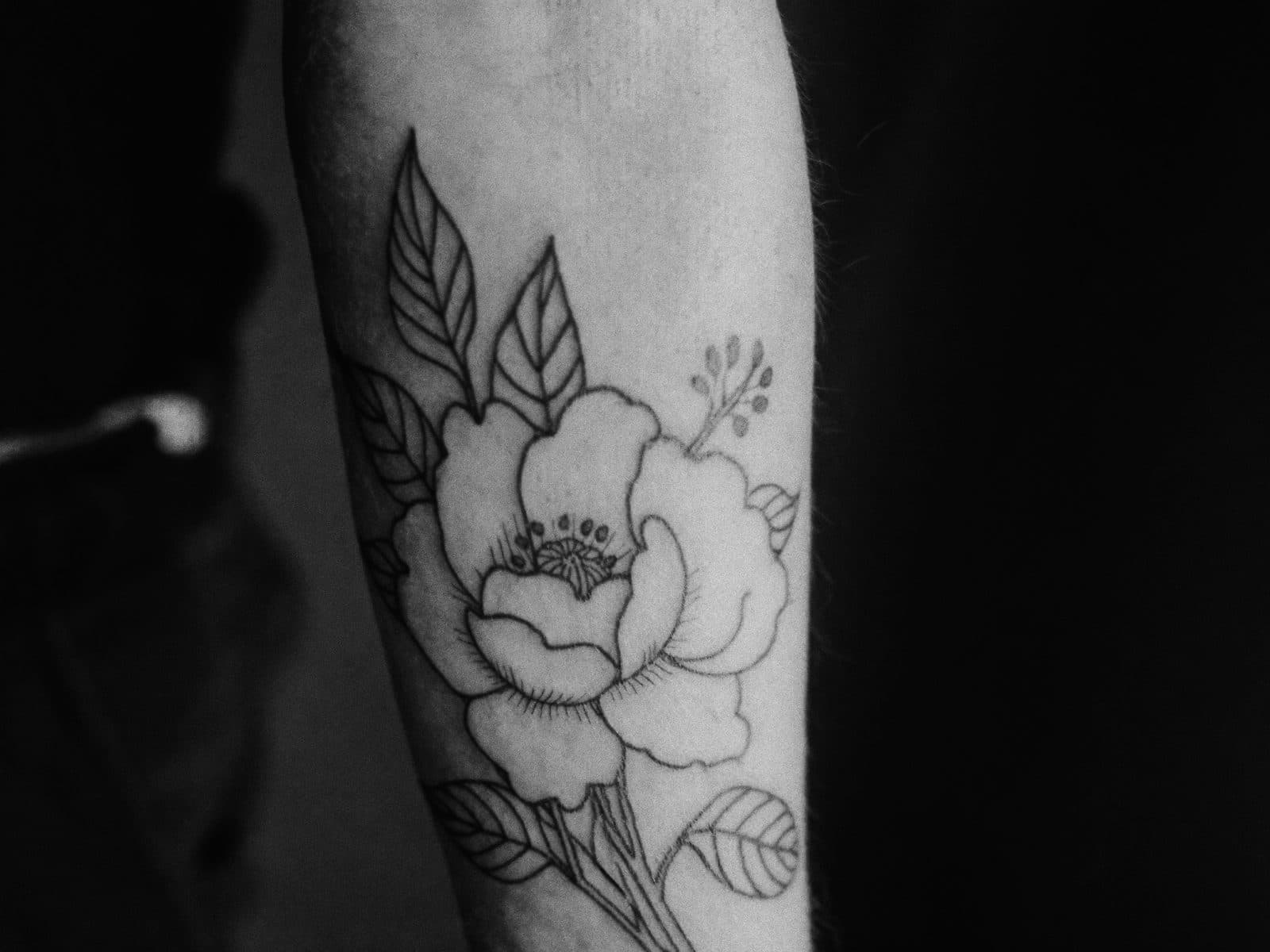 Peony and leaves, inner arm